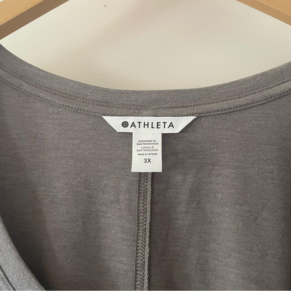 NWT Gray Stratus Top by Athleta - Picture 4 of 4